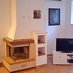F&a *