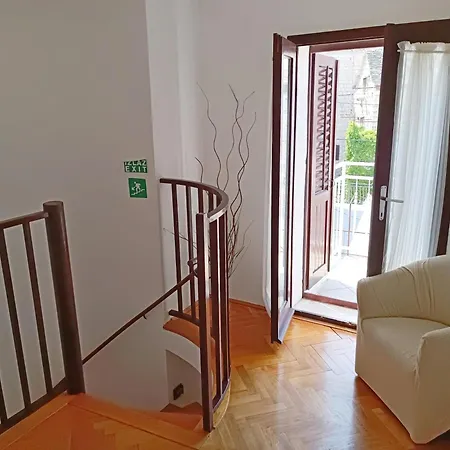F&a Apartamento Split